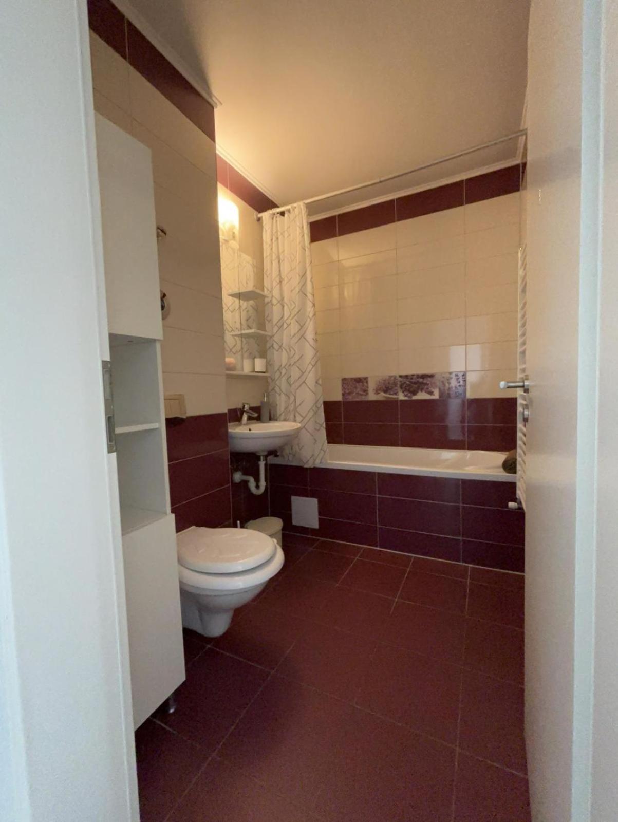 Apartment Altipiani Panoramic Brasov Bagian luar foto